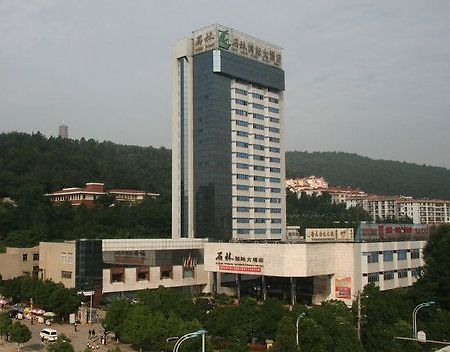 Stone Forest International Hotel Qujing Exteriér fotografie